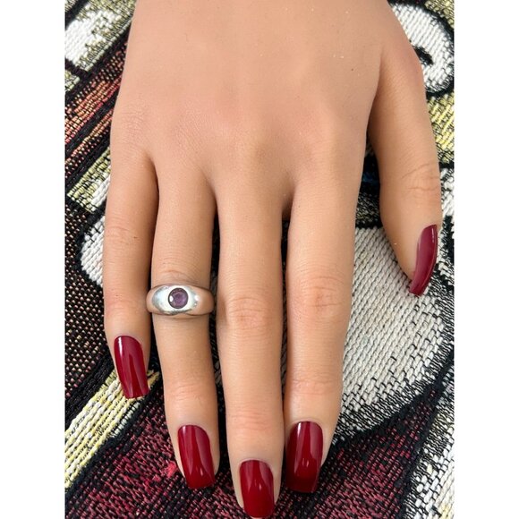 Silver 924 Amethyst Ring (Sz 5.5) - Picture 4 of 5